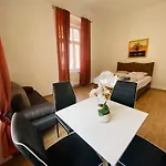 Premium Triple Room Dw